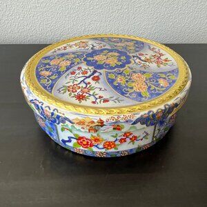 Vintage Candy Tin with Chinoiserie Design // Made in Holland
